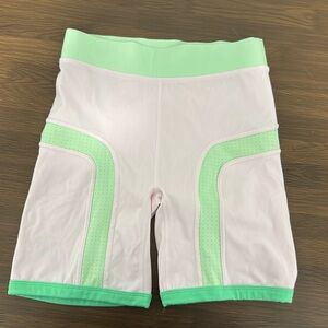 Fabletics Biker Shorts Size‎ Small